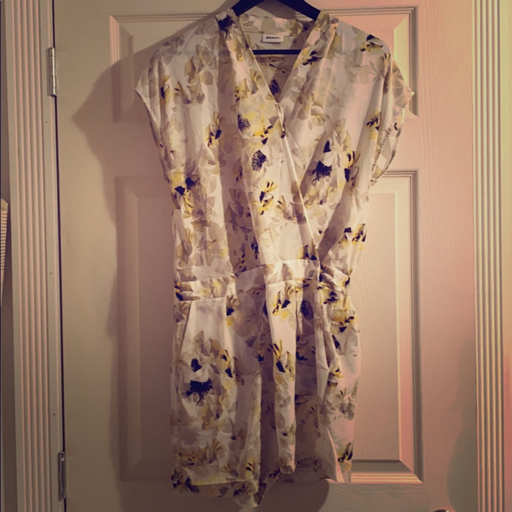 DKNYC Flower print romper
